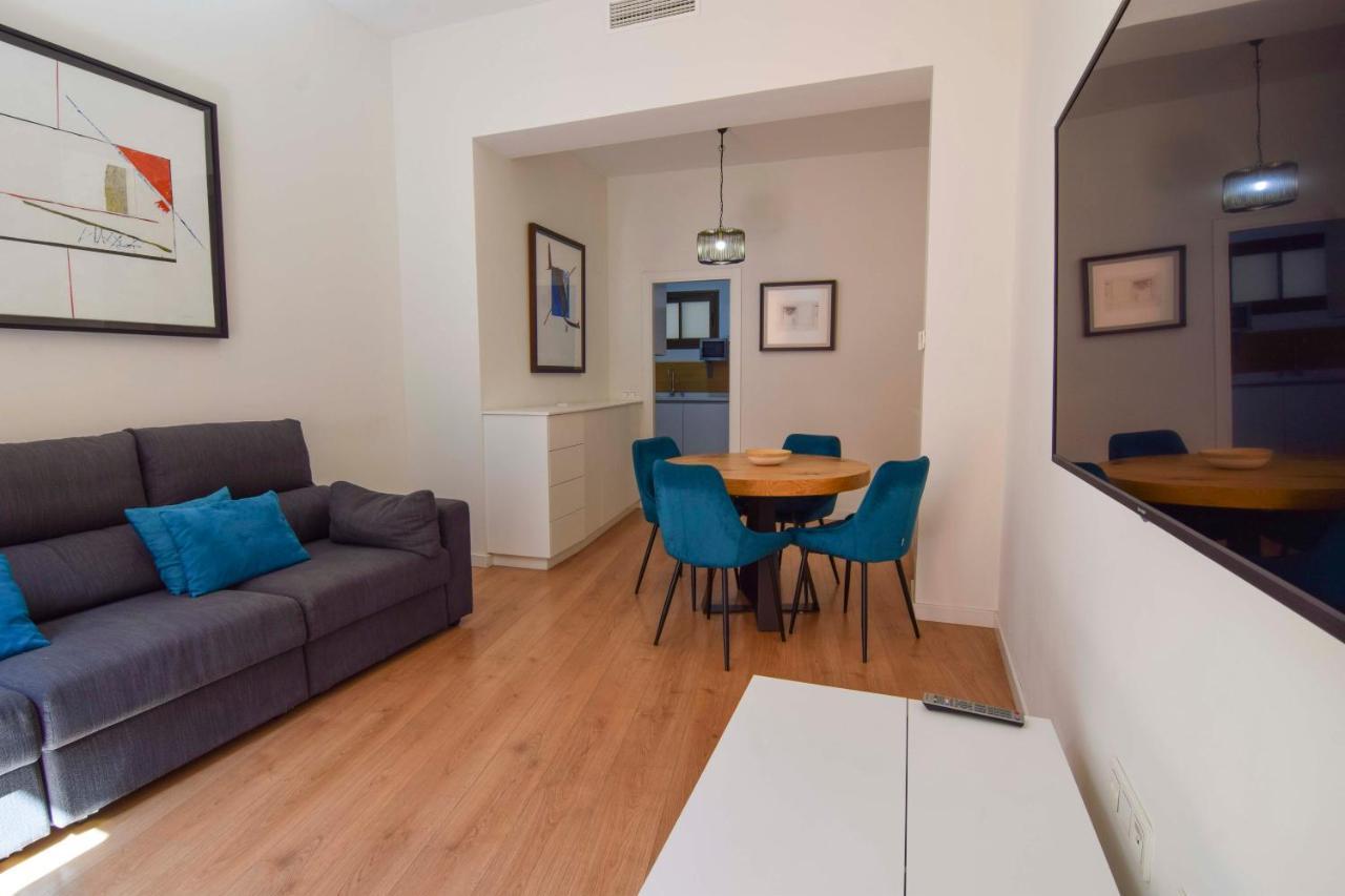 Letmalaga Plaza Del Teatro Premium Apartment Екстериор снимка