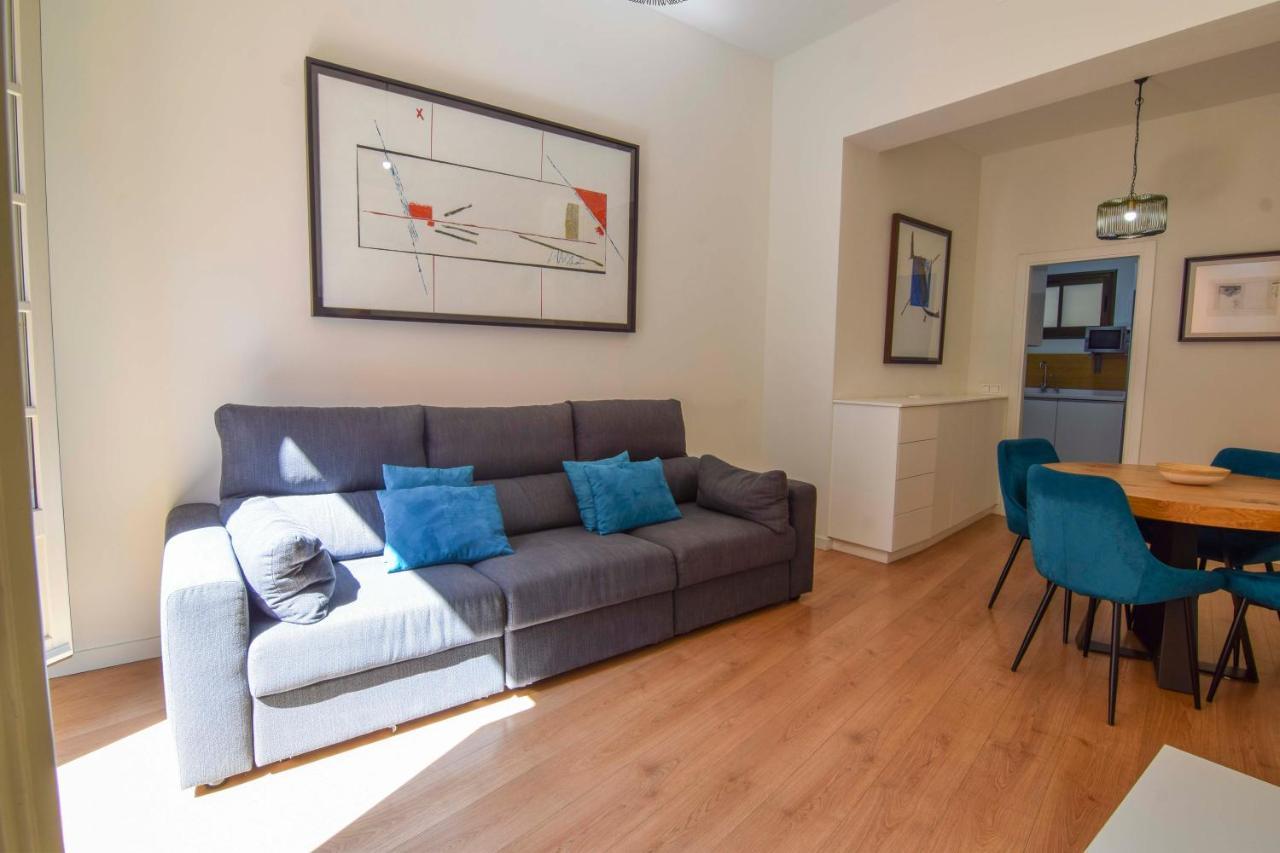 Letmalaga Plaza Del Teatro Premium Apartment Екстериор снимка