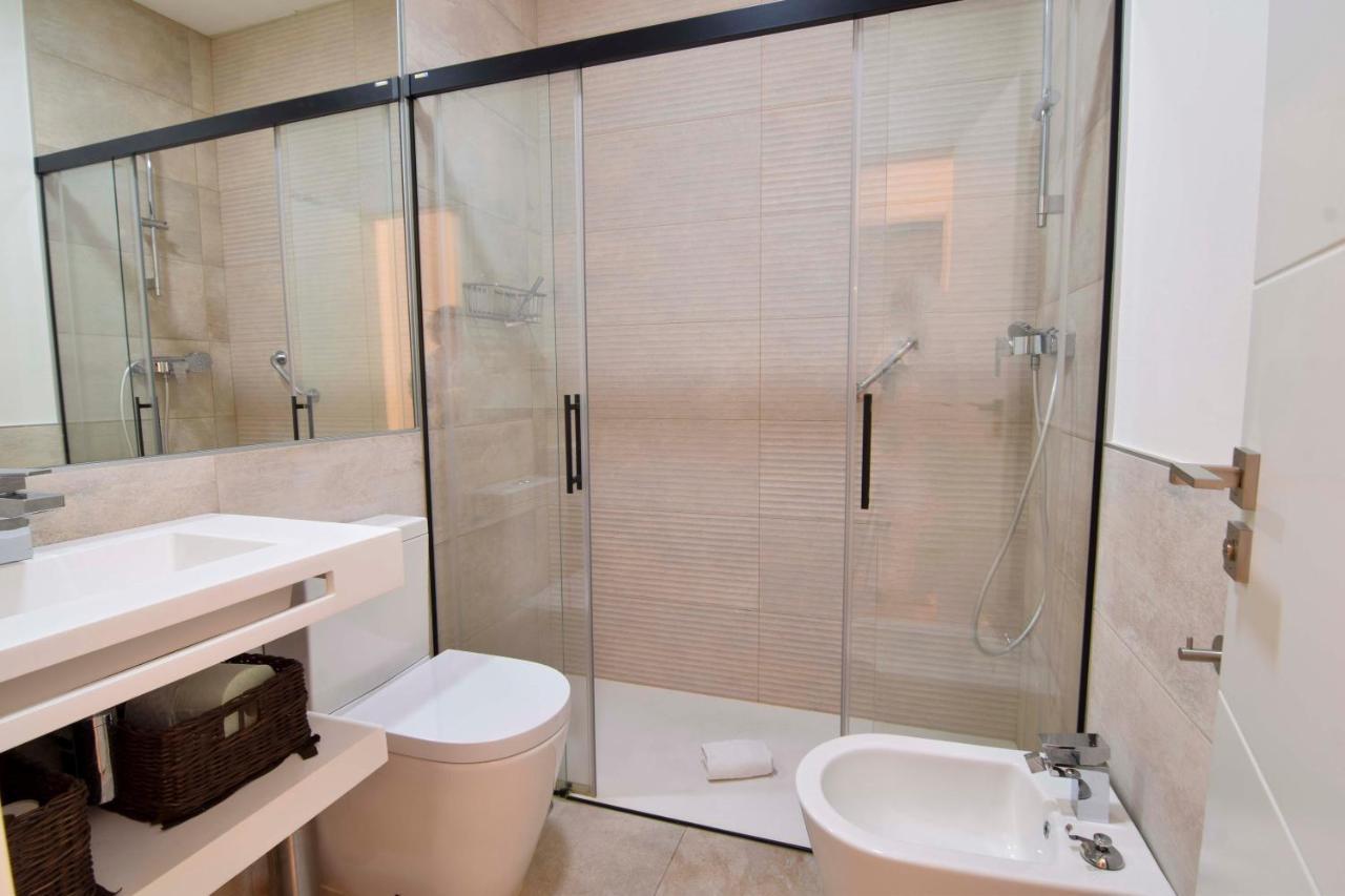 Letmalaga Plaza Del Teatro Premium Apartment Екстериор снимка